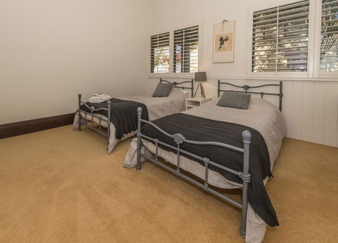 The Tudor House - Great Ocean Road Tourism 14