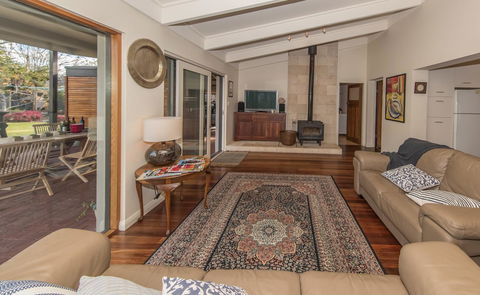 The Tudor House - Great Ocean Road Tourism 6