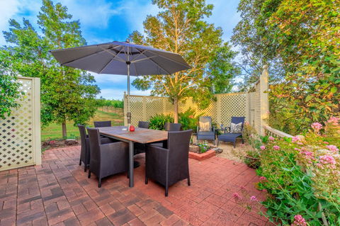 Stonewell Cottages And Vineyards - Great Ocean Road Tourism 6