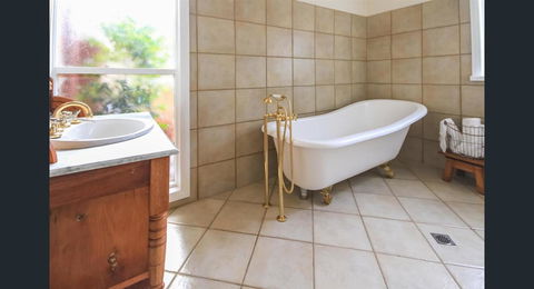 Ambrosia Holiday Home - Great Ocean Road Tourism 9