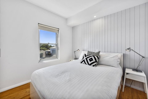 Aloha Waterfront Properties - Great Ocean Road Tourism 19