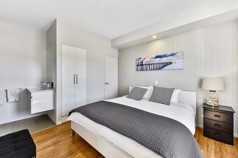 Aloha Waterfront Properties - Great Ocean Road Tourism 21