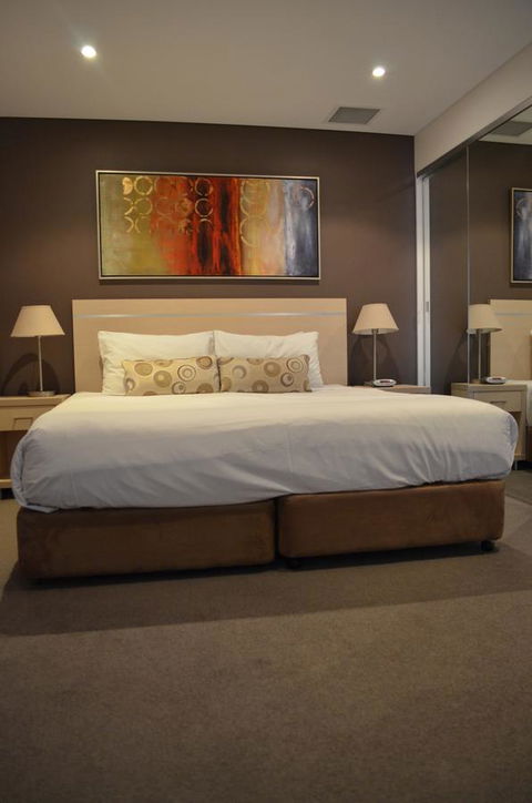 APTonNorthTCE - Great Ocean Road Tourism 2