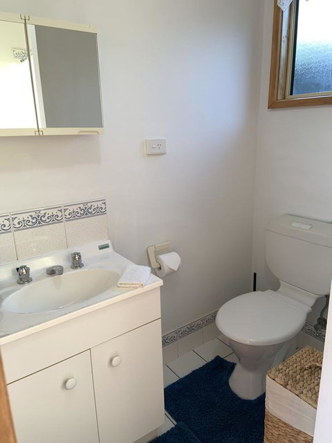 Moana Beach Sunset Holiday Accommodation A - Great Ocean Road Tourism 6