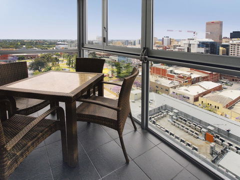 IStay Precinct Adelaide - Great Ocean Road Tourism 22