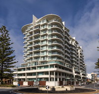 Oaks Liberty Towers - Great Ocean Road Tourism