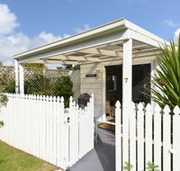 Wintergarden Beach Cabin - Great Ocean Road Tourism