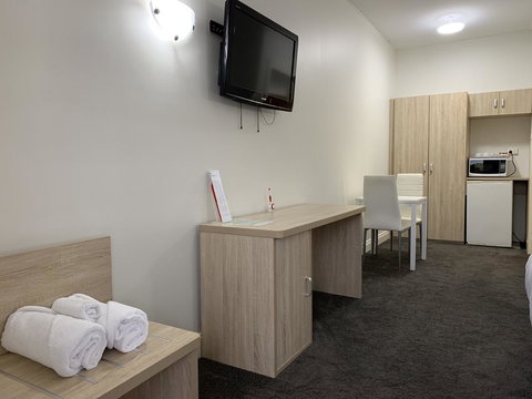 Jacksons Motor Inn - Great Ocean Road Tourism 38