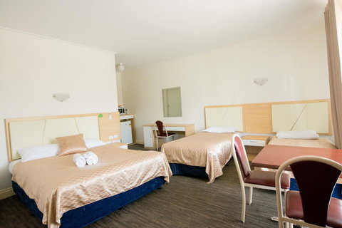 Jacksons Motor Inn - Great Ocean Road Tourism 12