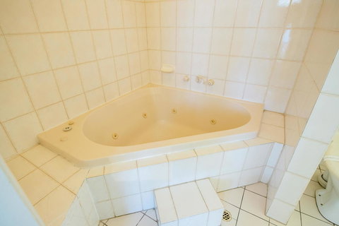 Jacksons Motor Inn - Great Ocean Road Tourism 4