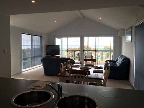 Kangaroo Island Bayview Villas - Great Ocean Road Tourism 16
