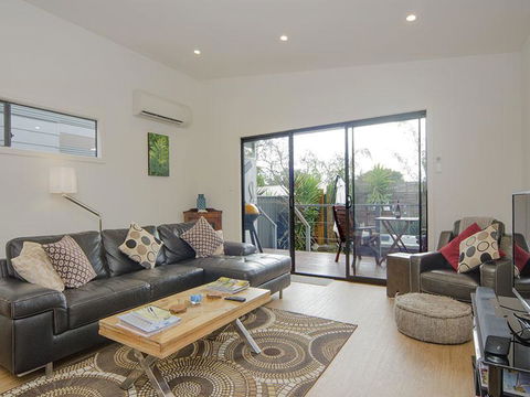 Seagrass Villas Normanville - Great Ocean Road Tourism 5