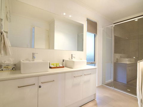 Seagrass Villas Normanville - Great Ocean Road Tourism 12
