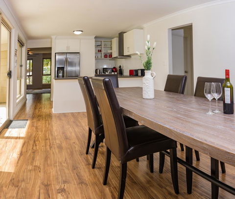 32 West B&B - Great Ocean Road Tourism 0