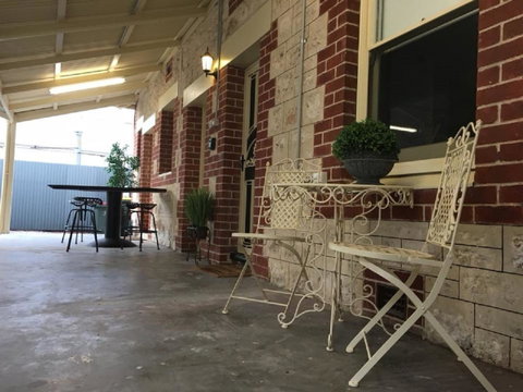 Two Cow Cottage Bed & Breakfast - Great Ocean Road Tourism 0