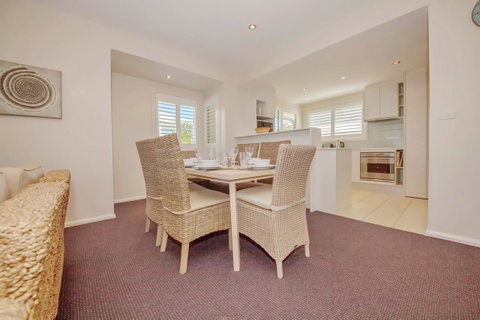 Pacific Blue 278-265 Sandy Pt Rd- Dual Key Access, Wifi, Linen And Air Conditioning - Great Ocean Road Tourism 6