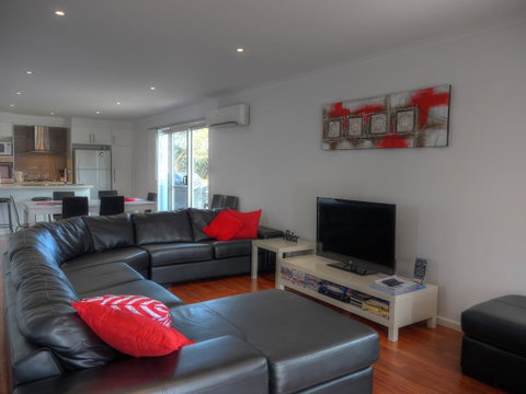 Home On Torrens - Great Ocean Road Tourism 26