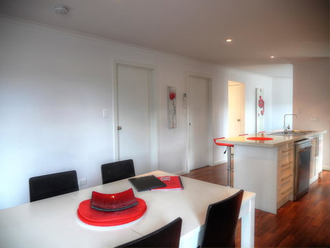 Home On Torrens - Great Ocean Road Tourism 21