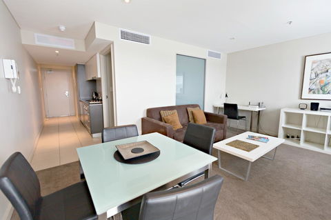 Adelaide DressCircle Apartments - North Terrace - Great Ocean Road Tourism 12