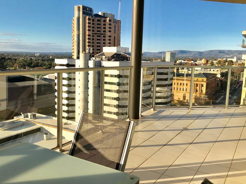 Adelaide DressCircle Apartments - North Terrace - Great Ocean Road Tourism 4
