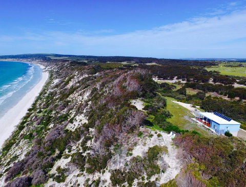 A Dune Escape - Great Ocean Road Tourism 0