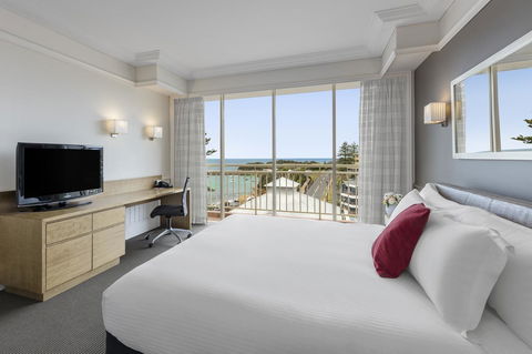 Crowne Plaza Terrigal Pacific, An IHG Hotel - Great Ocean Road Tourism 30