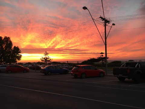 Adelaide - Semaphore Beach Front - Great Ocean Road Tourism 4