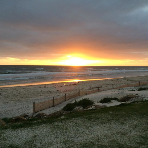 Adelaide - Semaphore Beach Front - Great Ocean Road Tourism 33