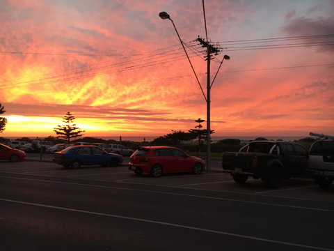 Adelaide - Semaphore Beach Front - Great Ocean Road Tourism 5