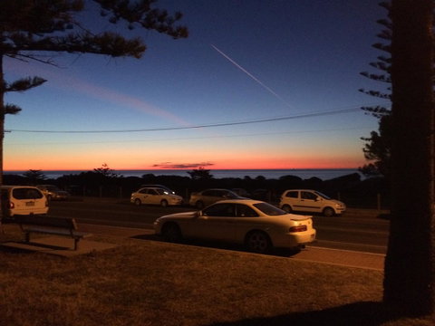 Adelaide - Semaphore Beach Front - Great Ocean Road Tourism 29