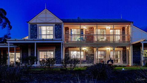 Angaston House - Great Ocean Road Tourism 0