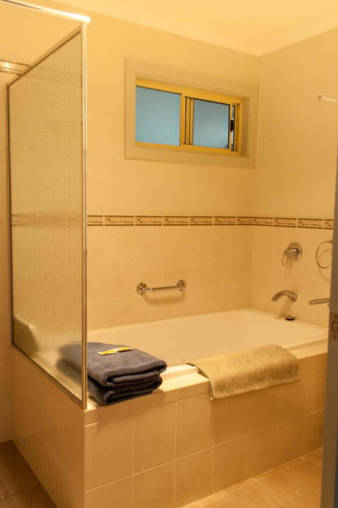 Admirals Inn - Great Ocean Road Tourism 20