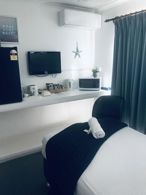 OCEAN BREEZE MOTEL - Great Ocean Road Tourism 8