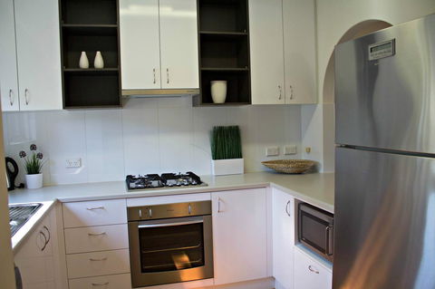 Adelaide DressCircle Apartments - Archer Street - Great Ocean Road Tourism 15