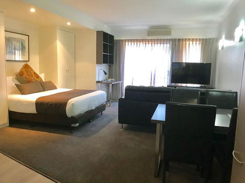 Adelaide DressCircle Apartments - Archer Street - Great Ocean Road Tourism 4