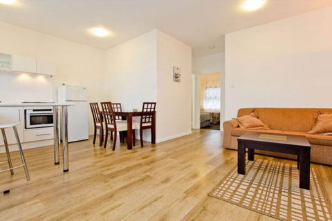 Atlantic West Beach Apartments - Great Ocean Road Tourism 16