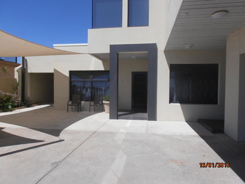 Atlantic West Beach Apartments - Great Ocean Road Tourism 2