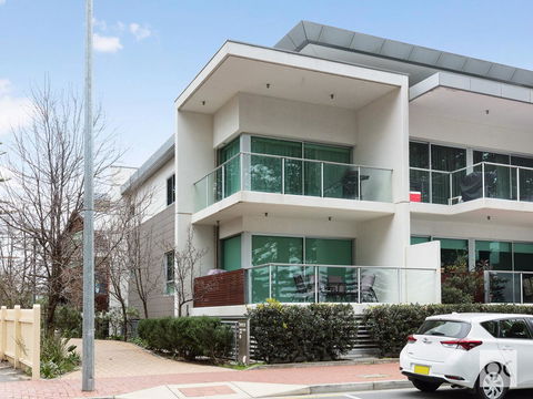 Breeze Beachfront Apartment - Great Ocean Road Tourism 24