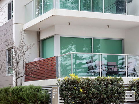 Breeze Beachfront Apartment - Great Ocean Road Tourism 25