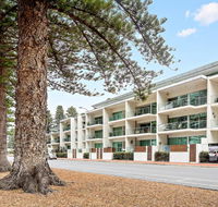 Breeze Beachfront Apartments - Great Ocean Road Tourism