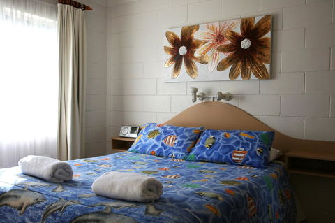 Lake Edge Apartments - Great Ocean Road Tourism 26