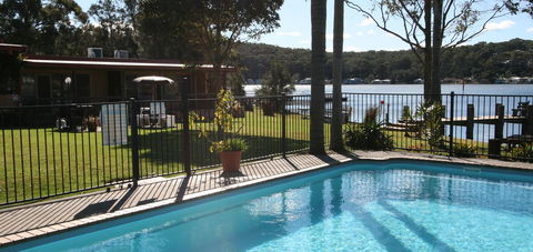 Lake Edge Apartments - Great Ocean Road Tourism 20