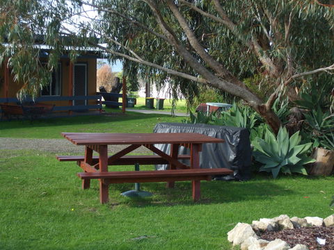 Casuarina Coastal Units - Great Ocean Road Tourism 17