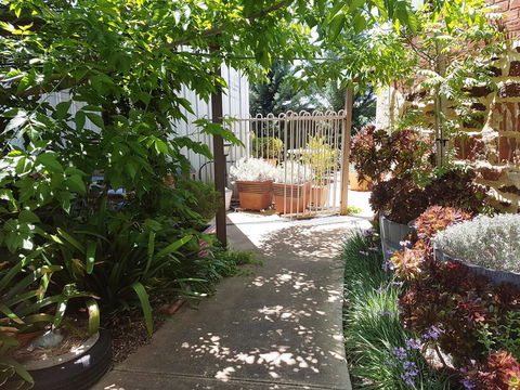 Little Para Cottage Tanunda - Great Ocean Road Tourism 12