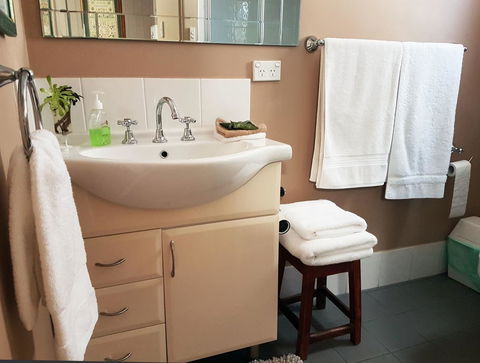 Little Para Cottage Tanunda - Great Ocean Road Tourism 8