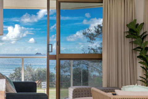 Bayview Beachfront Apartments, In Town Right On The Beach - Great Ocean Road Tourism 29