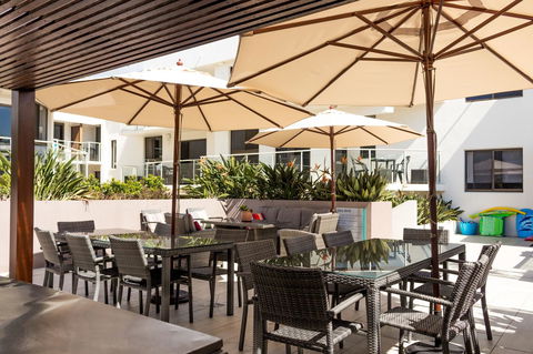 Bayview Beachfront Apartments, In Town Right On The Beach - Great Ocean Road Tourism 25