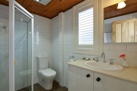 Trafalgar Premium Vintage Suites - Great Ocean Road Tourism 16