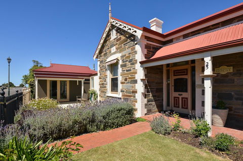 Trafalgar Premium Vintage Suites - Great Ocean Road Tourism 1