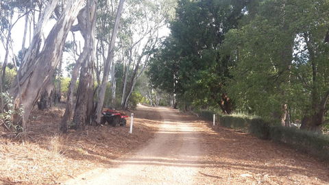 Taralee Orchards - Great Ocean Road Tourism 4